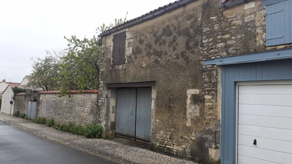 architecte dessinatrice dans le 17